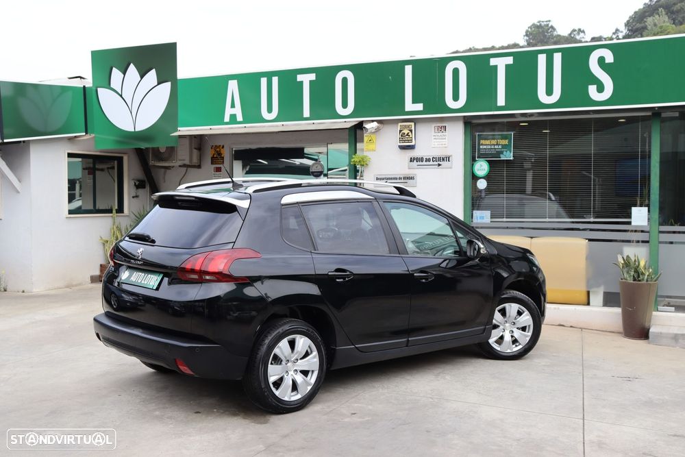 Peugeot 2008 1.2 PureTech Style - 6