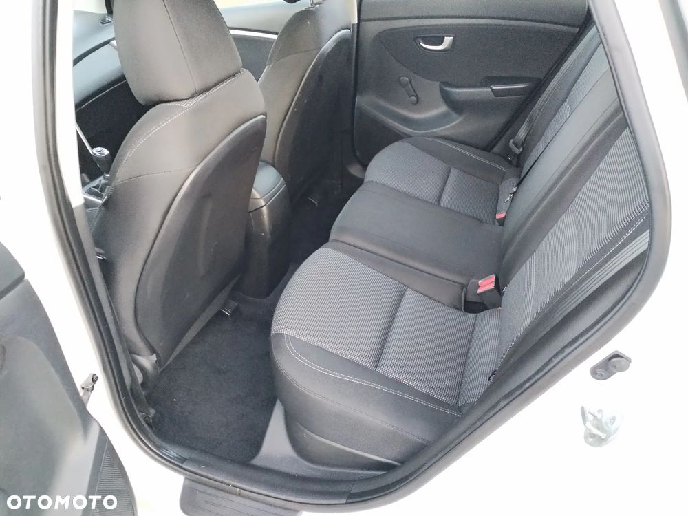 Hyundai i30 - 22