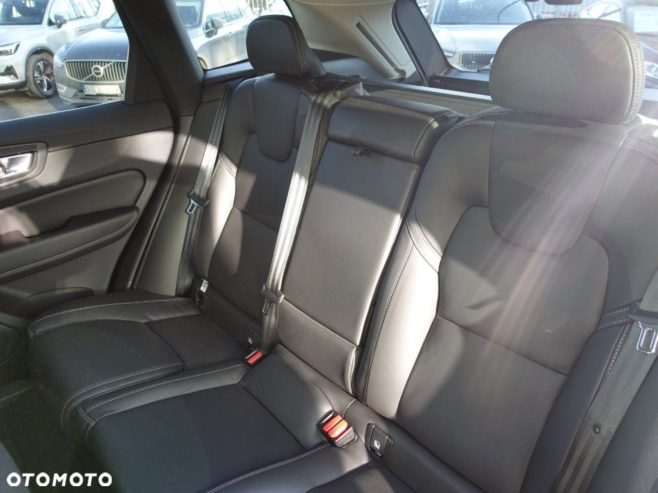 Volvo XC 60 - 28