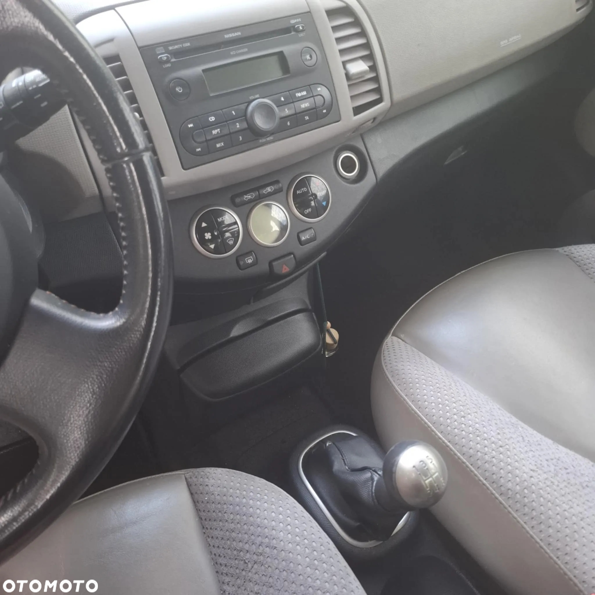 Nissan Micra - 10