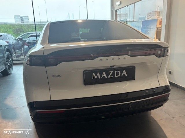 Mazda 6e 68.8 kWh Takumi - 7