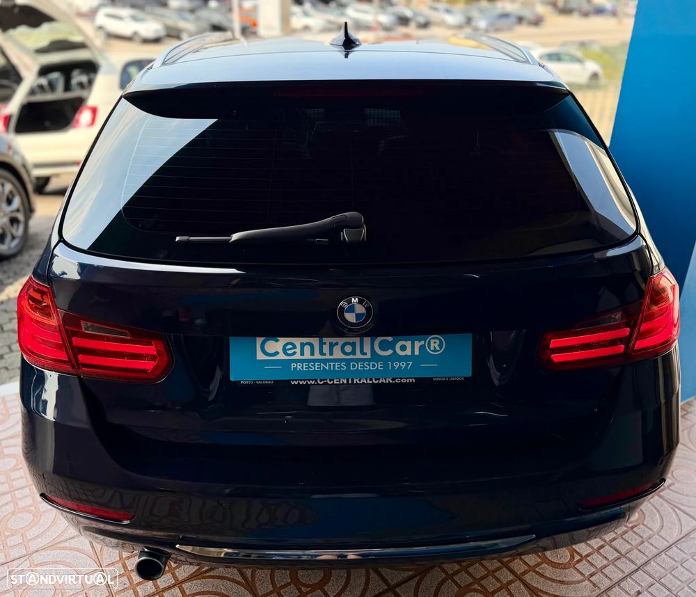 BMW 320 d Auto Line Luxury - 10
