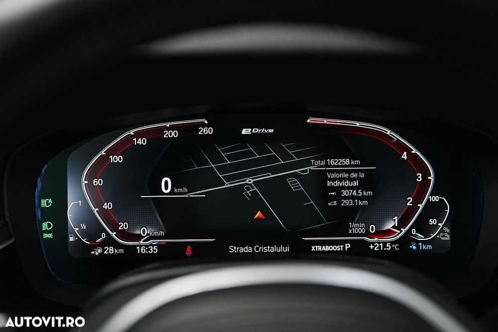 BMW Seria 5 530e Aut. M Sport Edition - 32