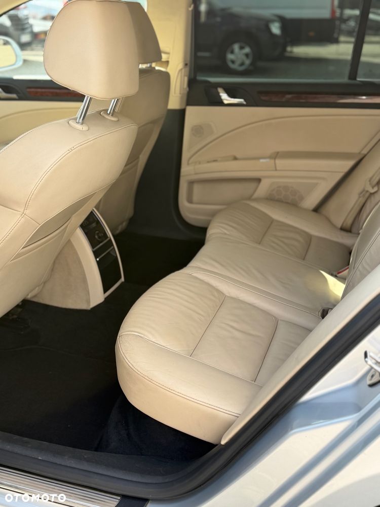 Skoda Superb 1.8 TSI DSG Elegance - 23