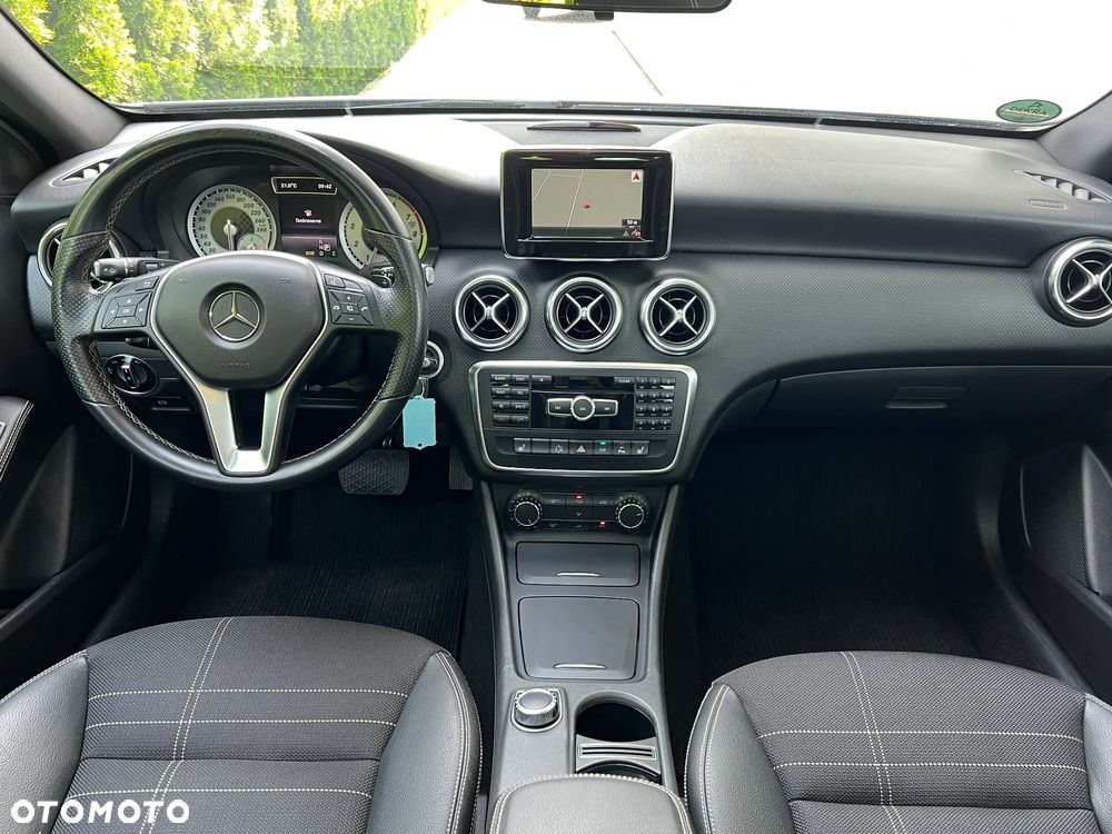 Mercedes-Benz Klasa A 200 (BlueEFFICIENCY) 7G-DCT - 16