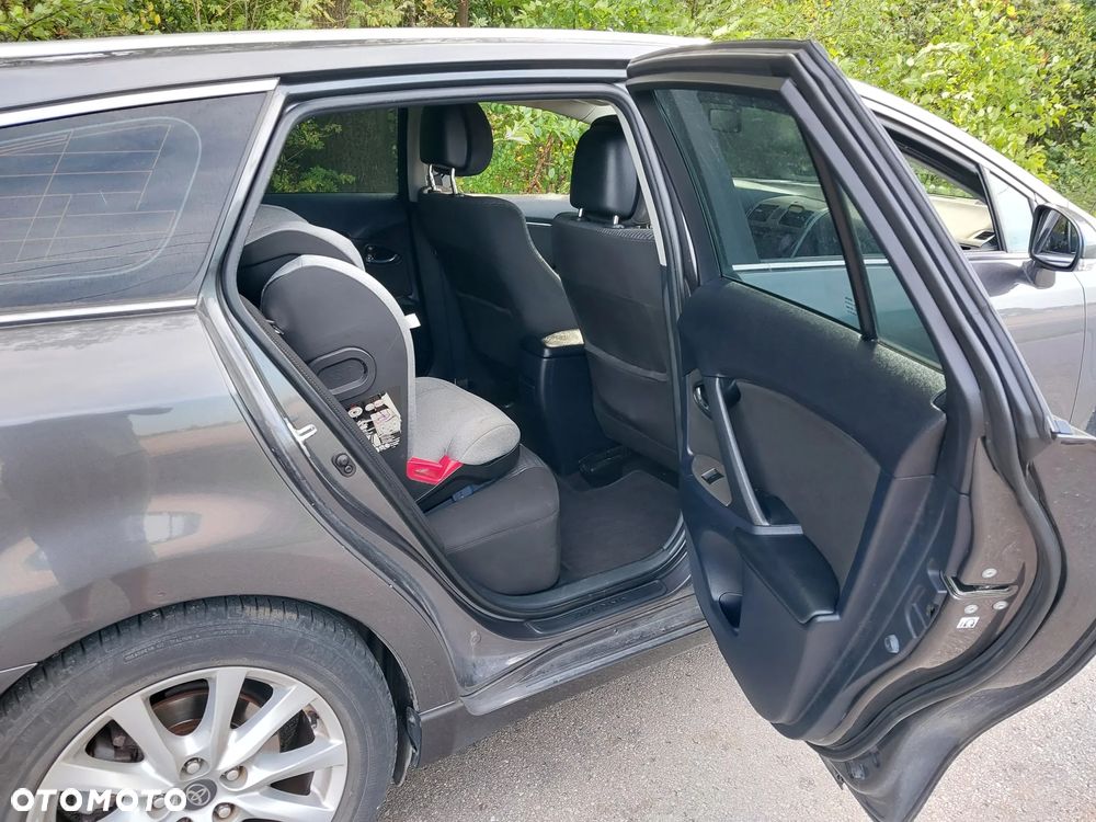 Toyota Avensis 1.8 Sol - 7