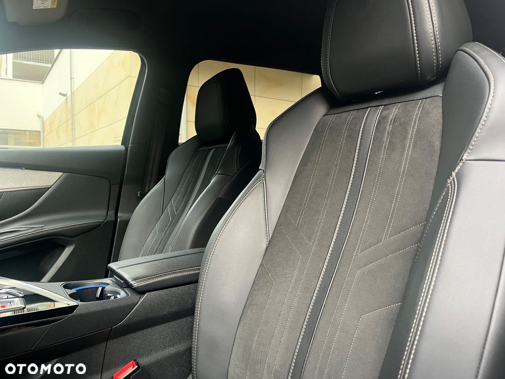 Peugeot 5008 PureTech 180 EAT8 Stop & Start GT Pack - 22