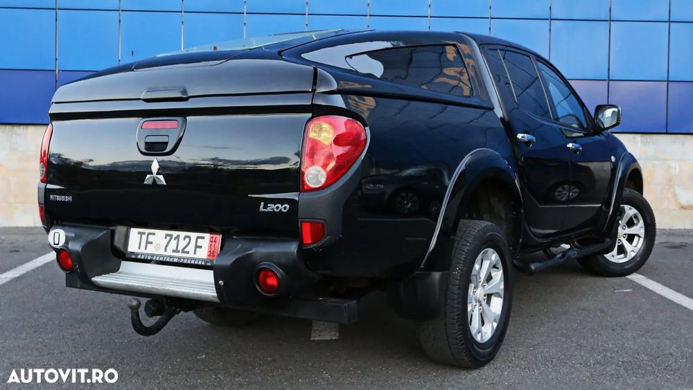Mitsubishi L200 Pick Up 4x4 Intense Double Cab - 11