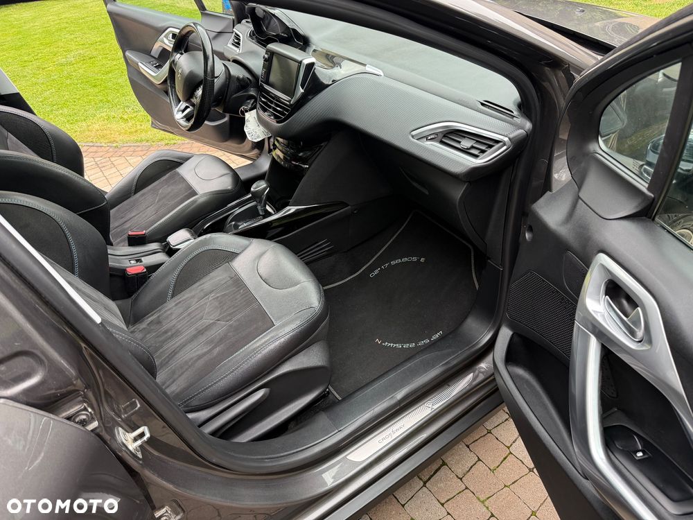 Peugeot 2008 PureTech 110 Stop&Start EAT6 Allure - 20