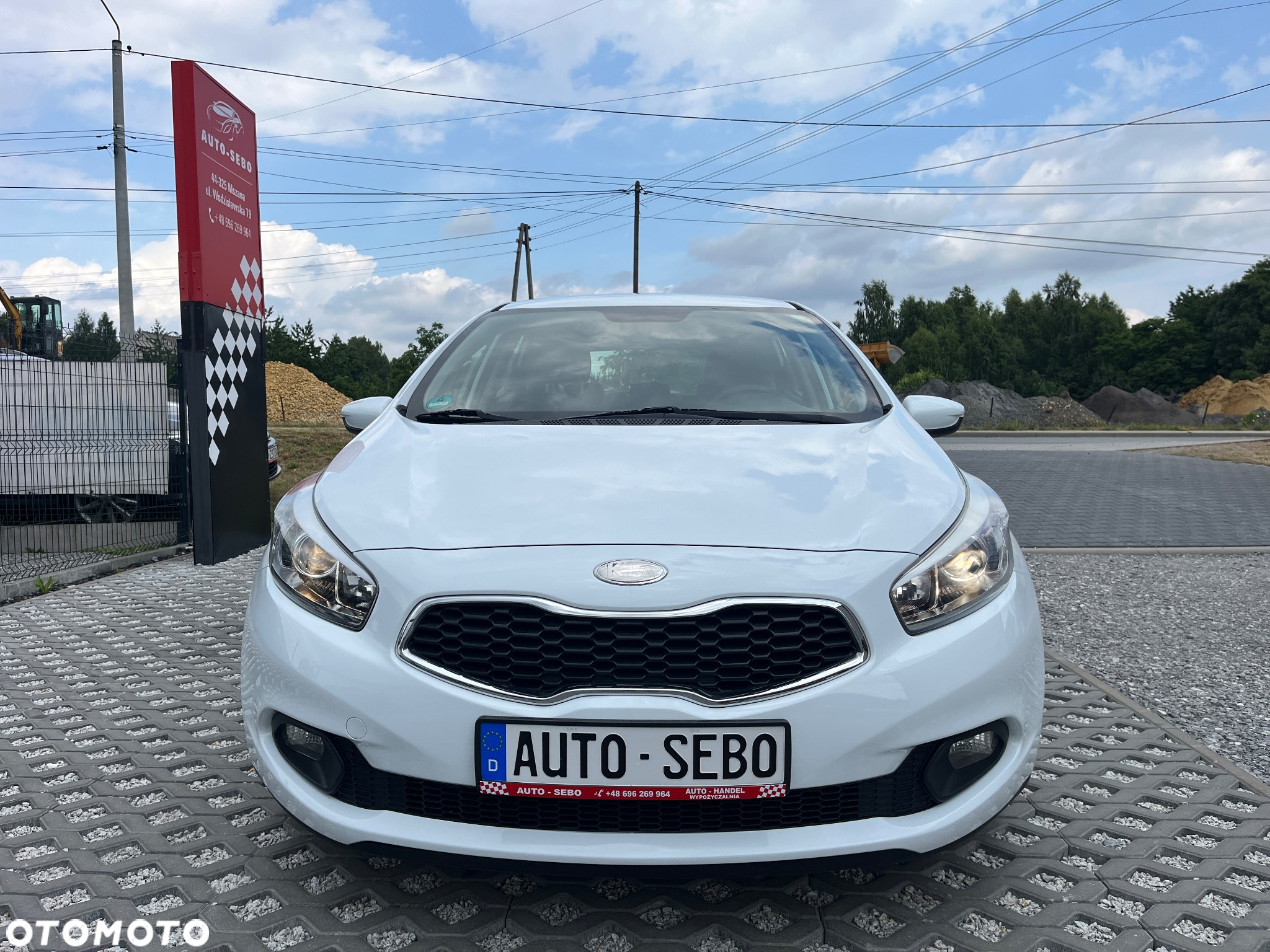 Kia Ceed - 3