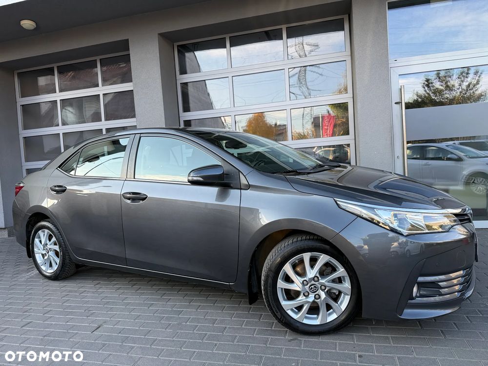 Toyota Corolla 1.4 D-4D Comfort - 21