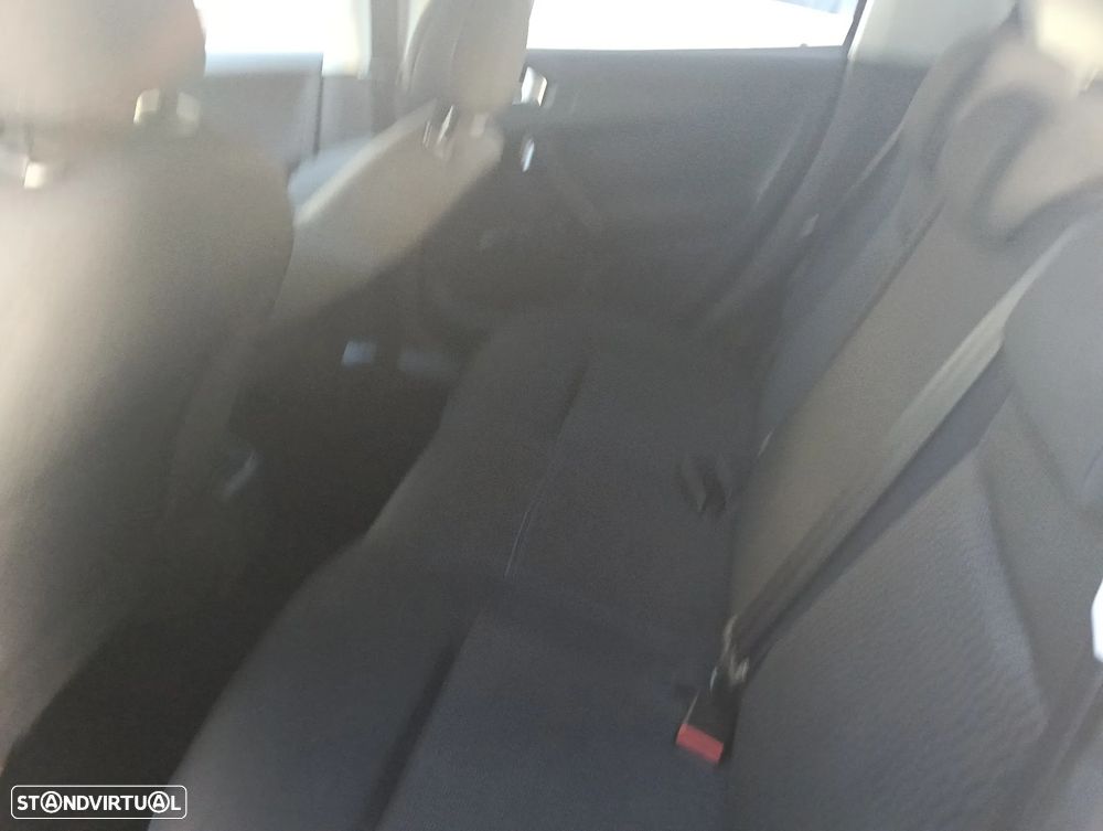 Peugeot 208 1.2 PureTech Style - 31