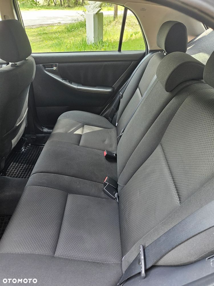 Toyota Corolla 1.4 D-4D Luna - 11