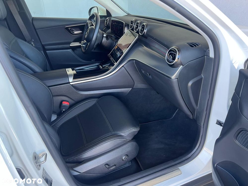 Mercedes-Benz GLC 220 d 4Matic 9G-TRONIC Edition Avantgarde - 21