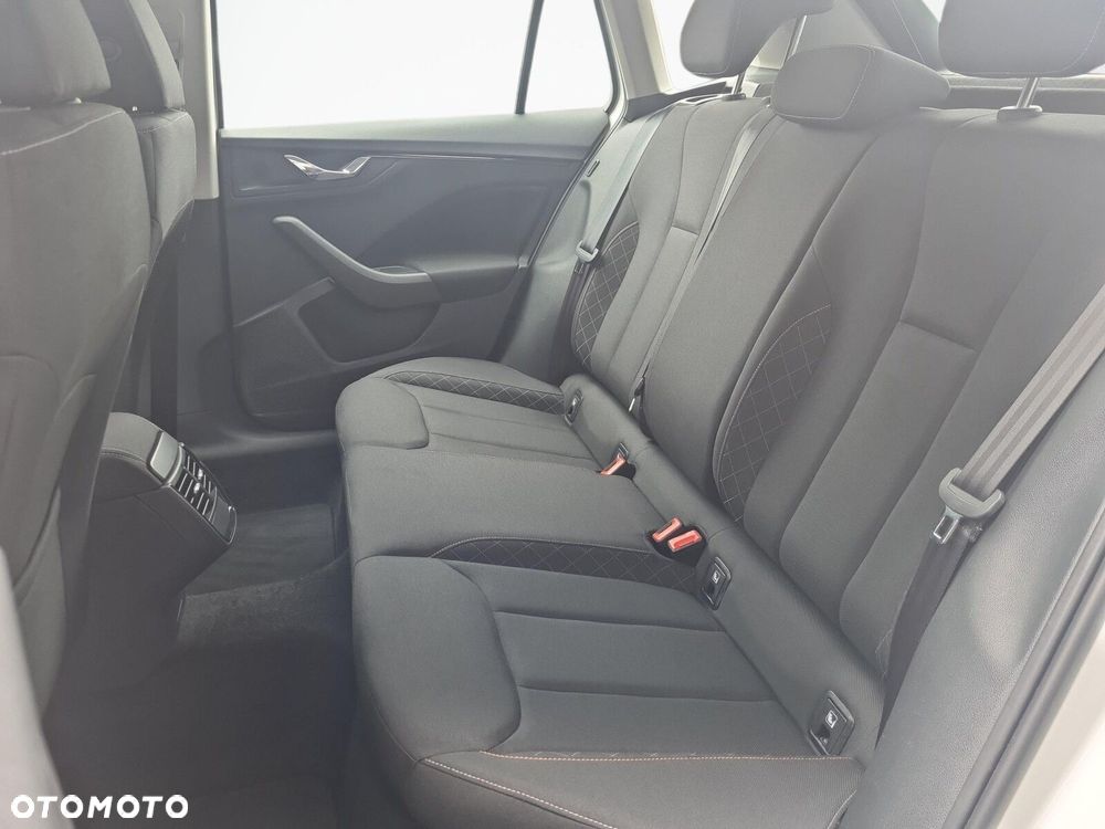 Skoda Kamiq 1.0 TSI Ambition - 30