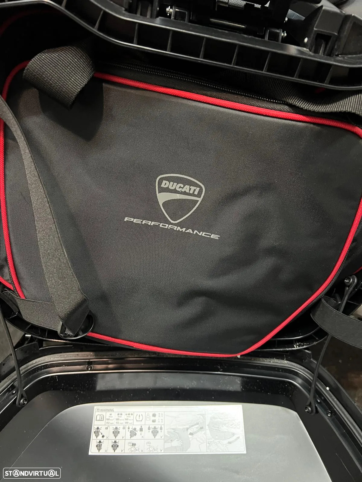 Ducati Multistrada V4 Pikes Peak - 12