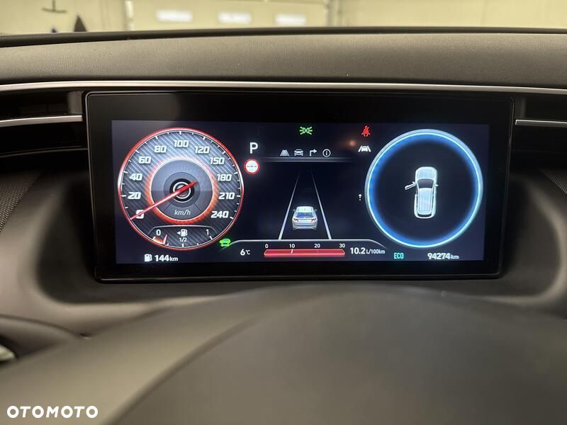 Hyundai Tucson 1.6 T-GDi HEV Executive 4WD - 14