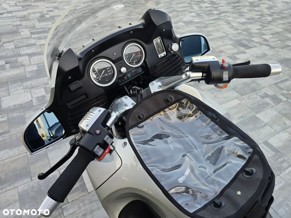 BMW R - 8