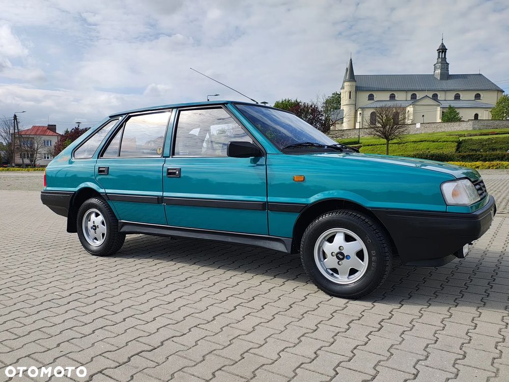 Polonez Caro - 11