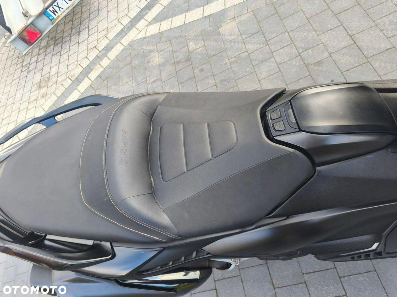 Yamaha Tmax - 10