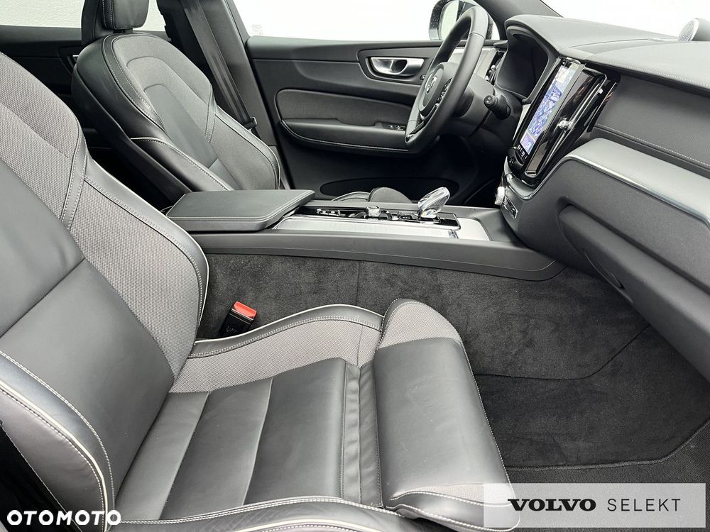 Volvo XC 60 - 33