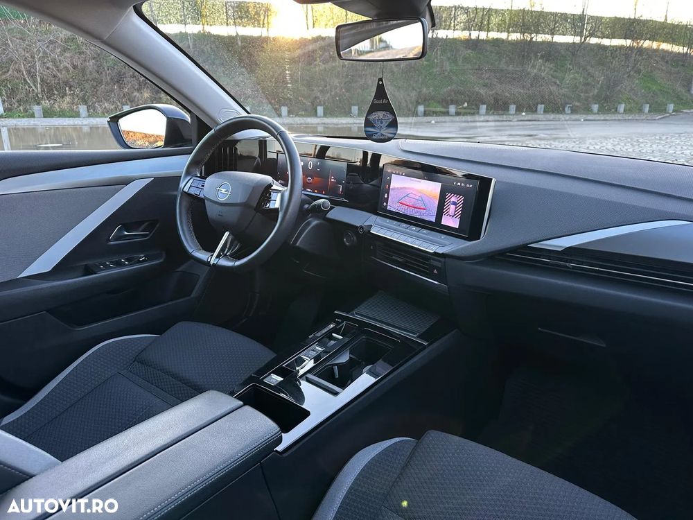 Opel Astra 1.2L Turbo Start/Stop AT8 Elegance - 5