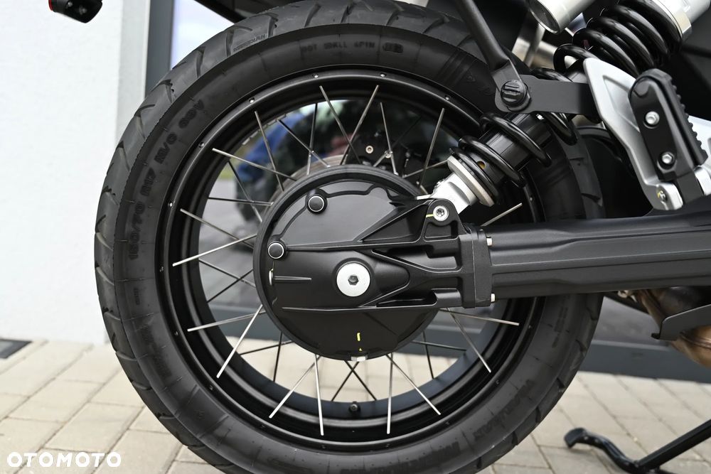 Moto Guzzi V85 - 37