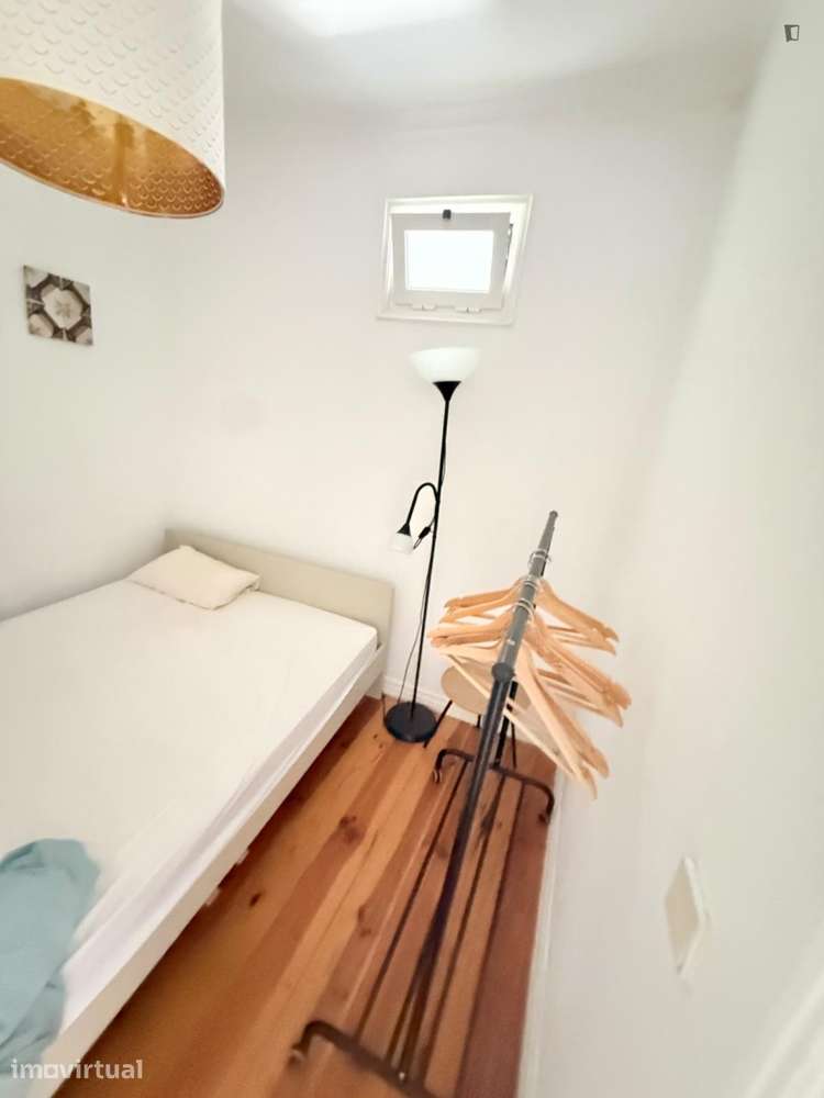 Apartamento com 2 quartos - localizado em São Bento Lisbon - Grande imagem: 4/12