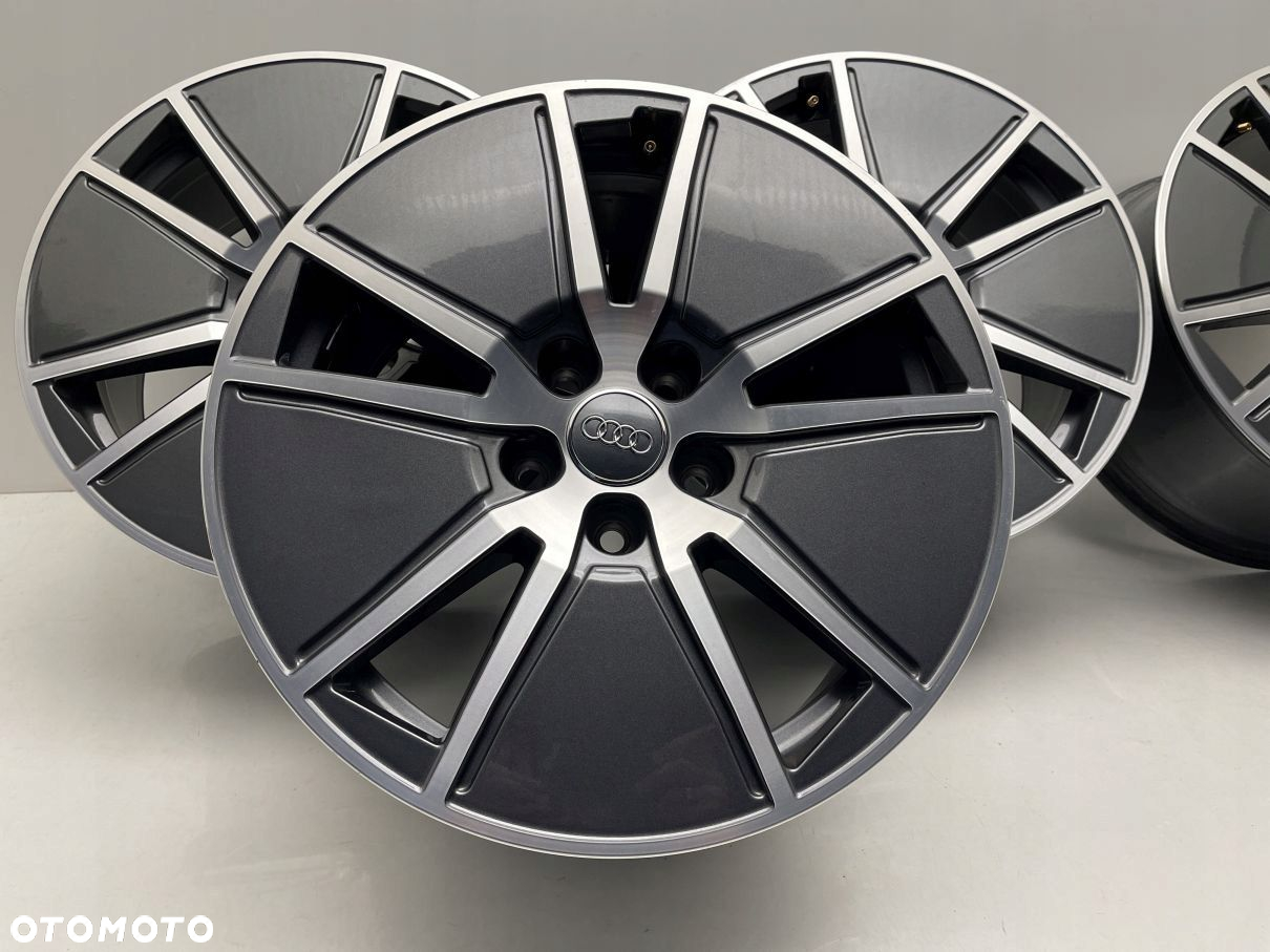 FELGI AUDI A4 B9 A5 A6 C7 A7 Q3 Q5 7,5J 17 ET38 8W0601025G - 2