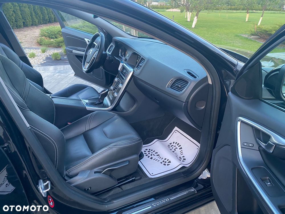 Volvo V60 D3 Drive-E Summum - 6