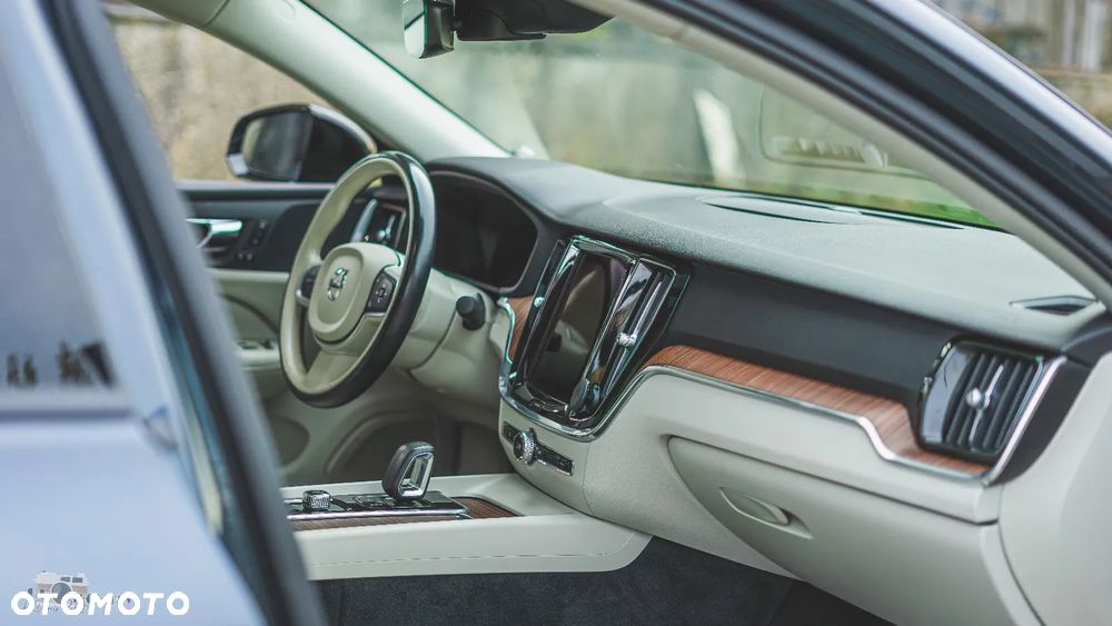 Volvo S60 - 22