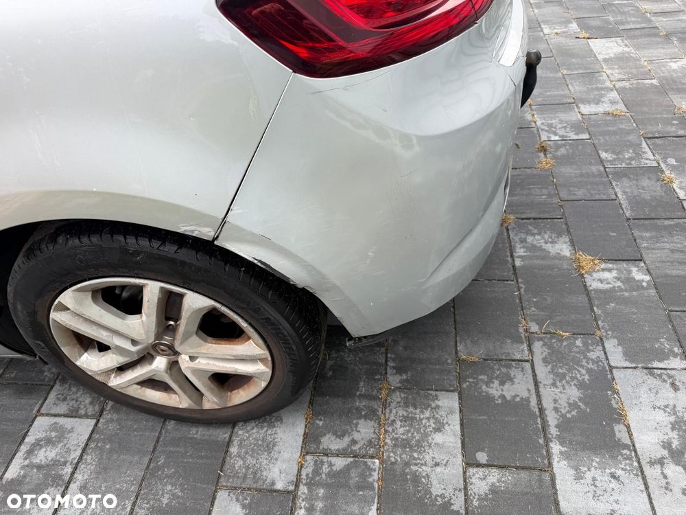 Renault Megane 1.5 Blue dCi Zen - 21