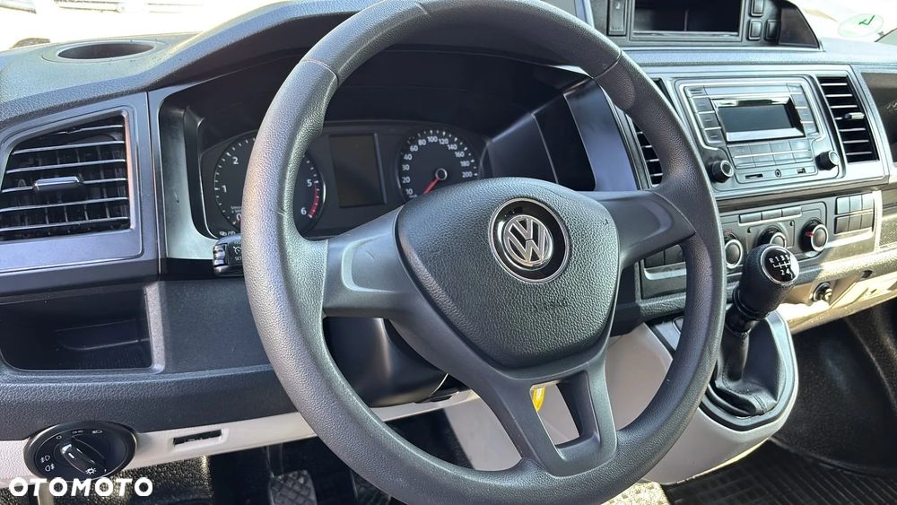 Volkswagen Transporter T6 - 11