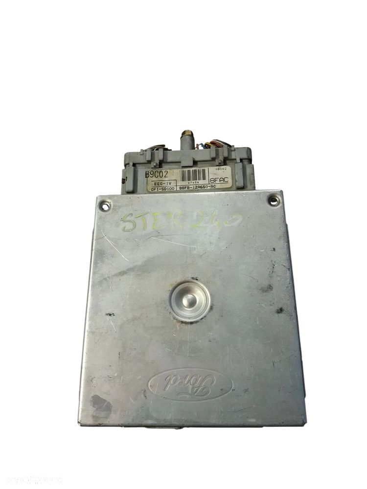 Sterownik KOMPUTER SILNIKA ECU  FORD ESCORT 88FB12A650AC - 1