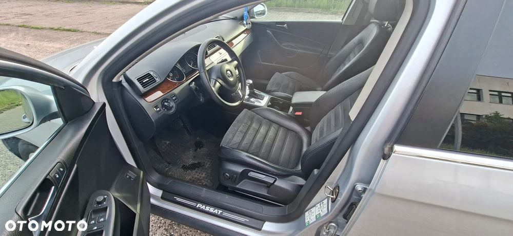Volkswagen Passat 2.0 TDI DPF Highline DSG - 11