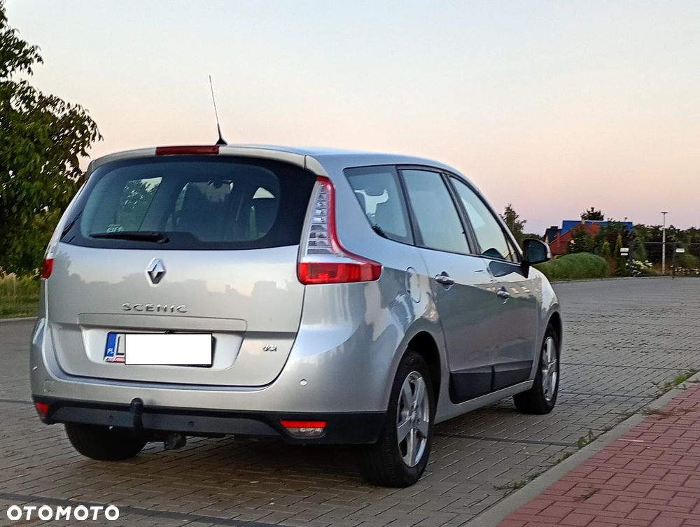 Renault Grand Scenic - 4