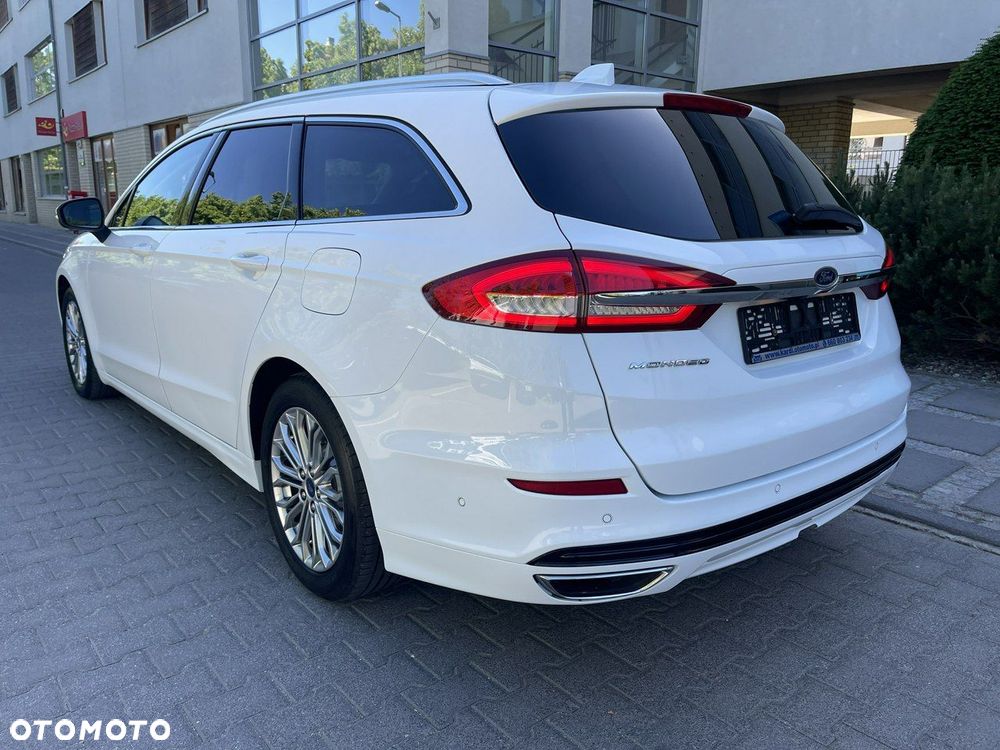 Ford Mondeo - 12