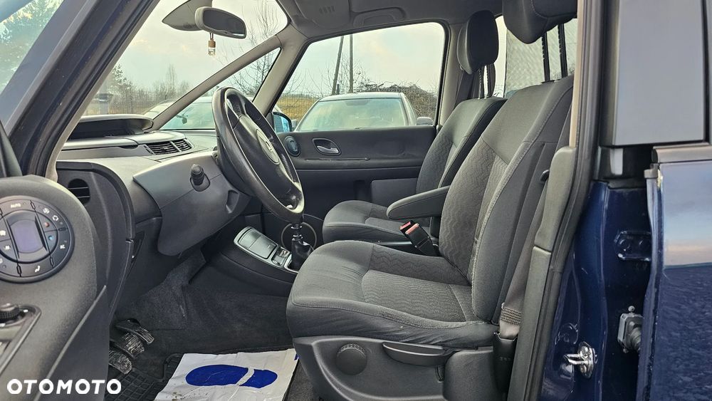 Renault Grand Espace Gr 2.0 dCi Voyage - 22