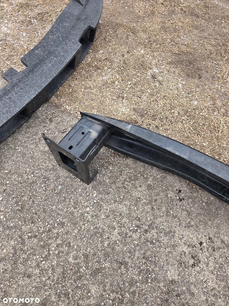 Belka Pod Zderzak przód Przedni Škoda Octavia III 3 5E0807109A 5E0807248 wzmocnienie zderzaka przód przednie Skoda Octavia III 3 Na Radar - 11