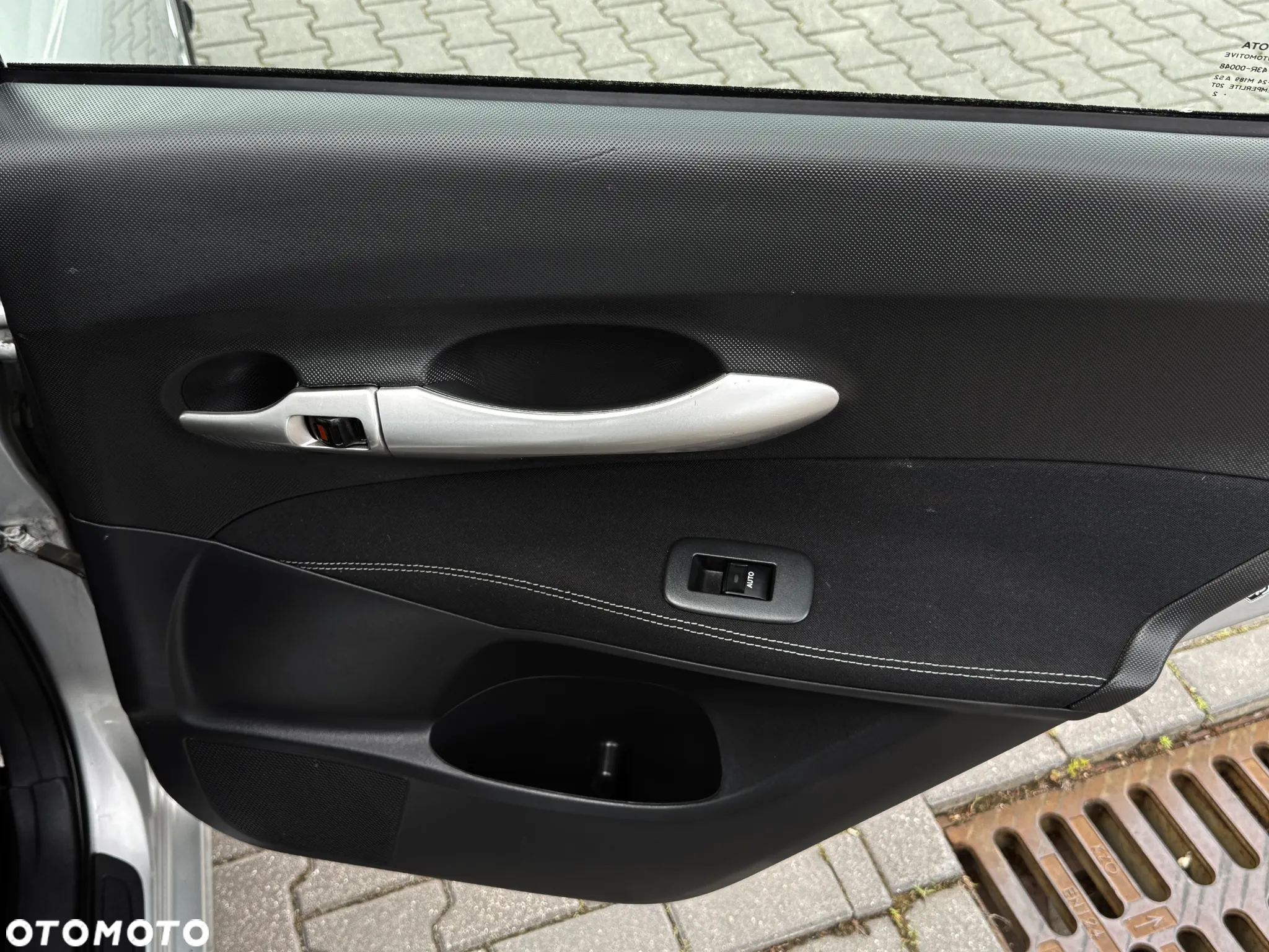 Toyota Auris 1.8 HSD Luna - 21