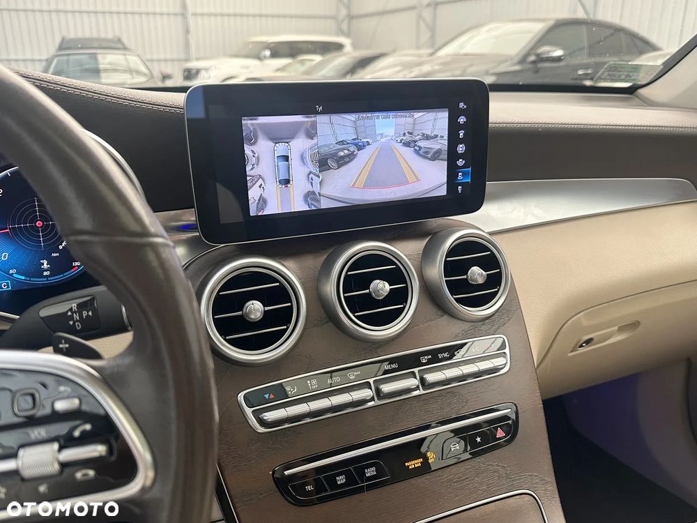 Mercedes-Benz GLC Coupe 220 d 4-Matic - 9