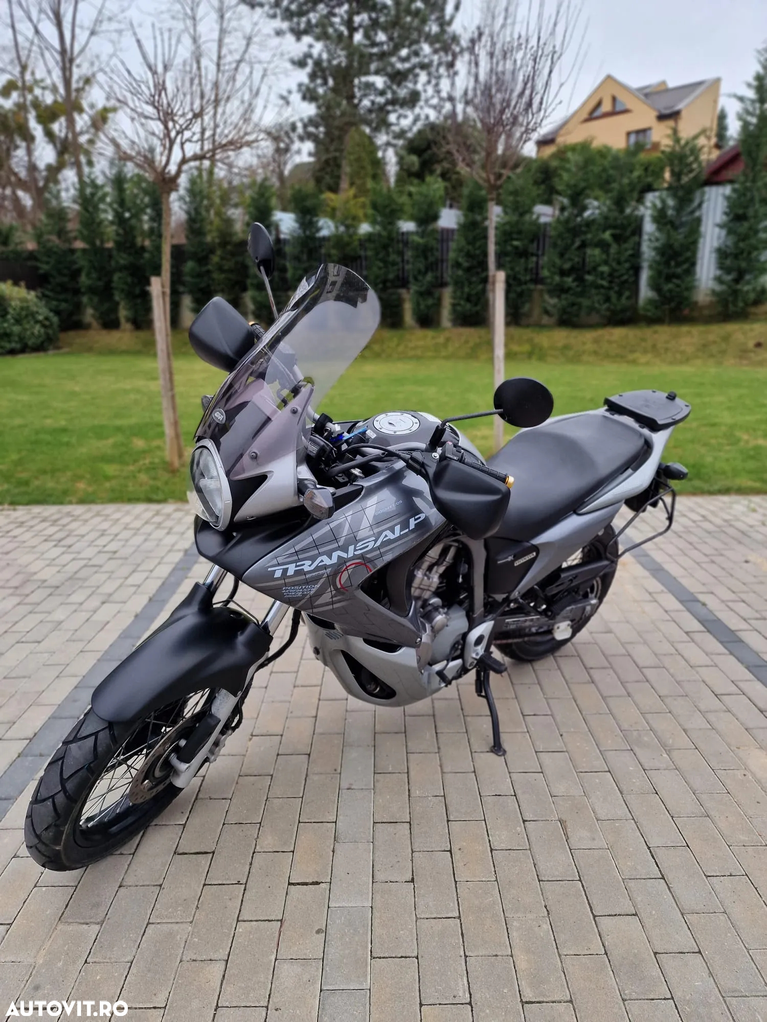 Honda XL 700V Transalp - 4