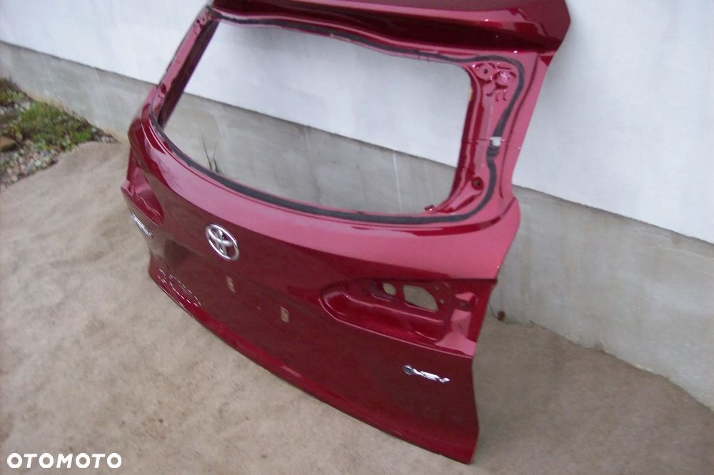 klapa tylna toyota corolla cross - 3