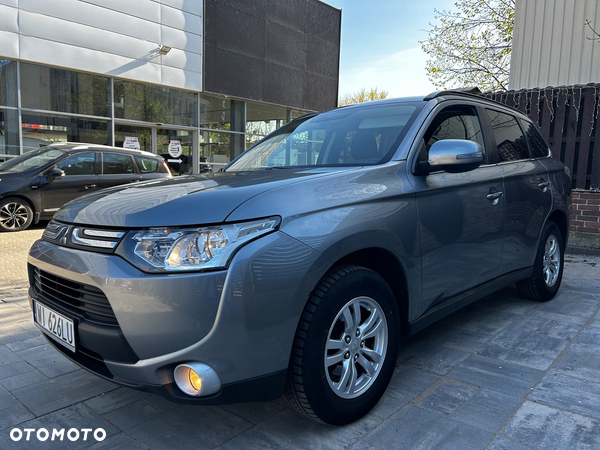 Mitsubishi Outlander 2.2 DI-D 2WD Invite