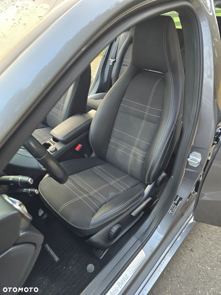 Mercedes-Benz Klasa A 180 CDI AMG Line - 20