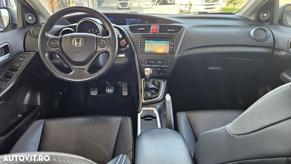 Honda Civic 1.8i Exec - 16