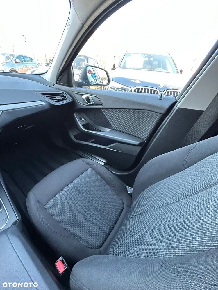 BMW Seria 1 118i Advantage - 20
