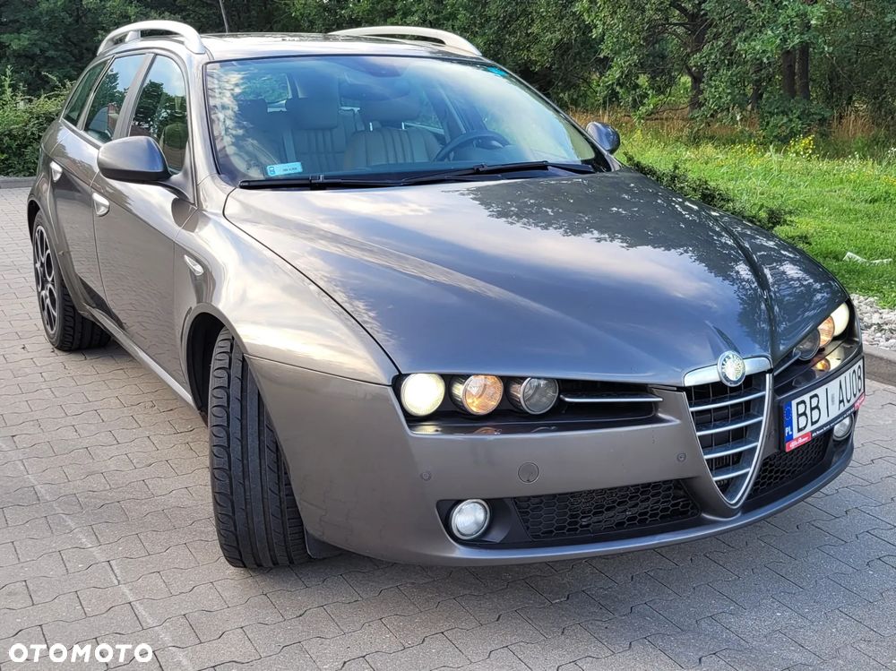 Alfa Romeo 159 Sportwagon ver-159-2-4jtdm-q4-distinctive - 5