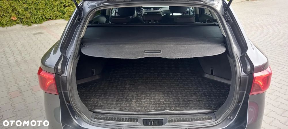 Toyota Avensis 1.8 Executive - 20