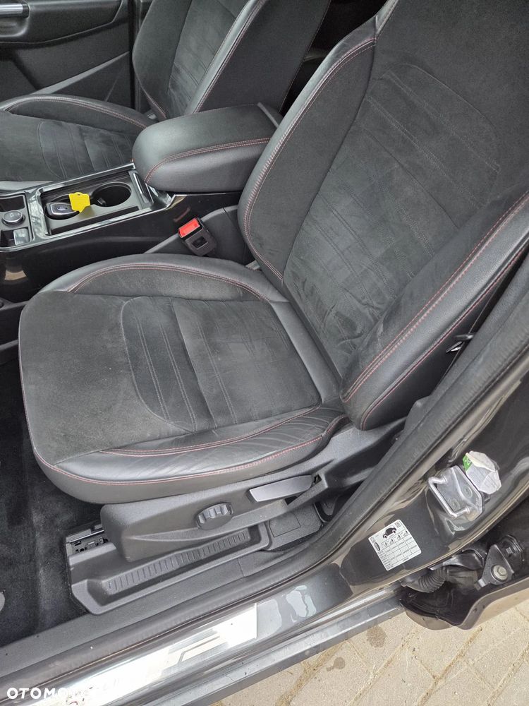 Ford Kuga 2.0 TDCi 4x4 ST-Line - 15